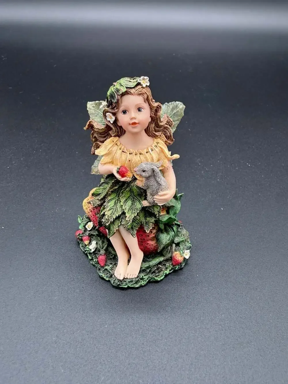 Boyds Bears‎ & Friends Faeriessence Berry Delight Fairy Figurine 36115